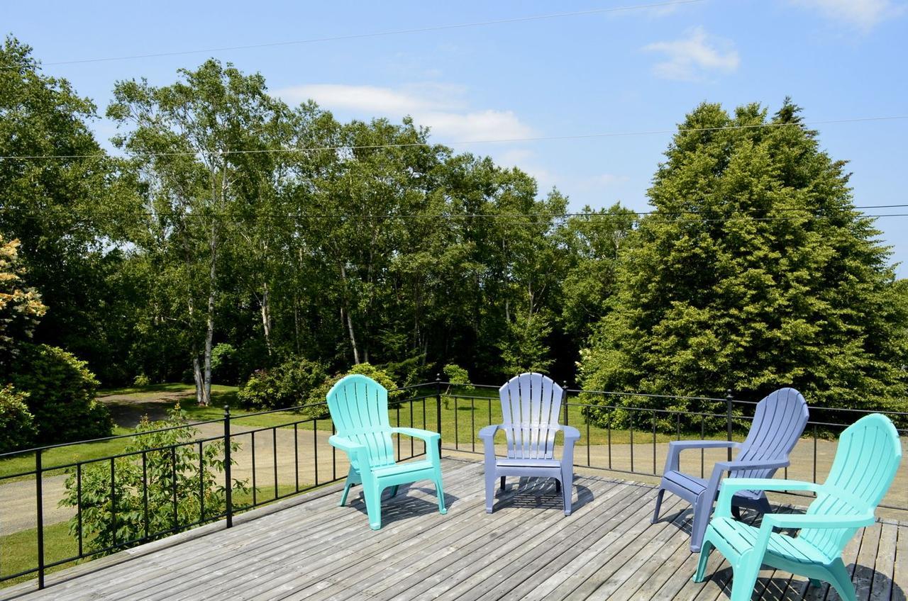 Still Point Lodge Deep Brook Exterior foto